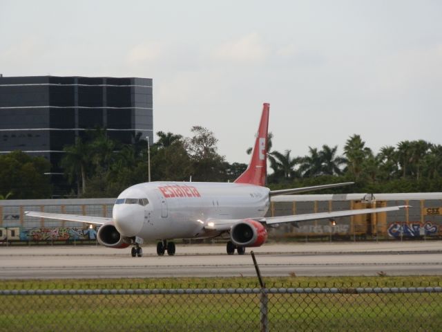 BOEING 737-400 (XA-ESF)