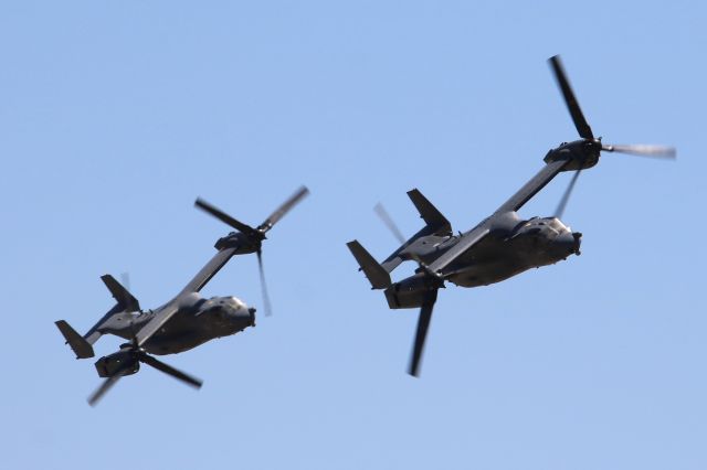 Bell V-22 Osprey (10-0056) - A pair of USAF CV-22B Ospreys (10-0056 & 08-0039) perform a high-speed pass during the "Air Commandos on the High Plains" Air Show at Cannon AFB, NM on 28 May 2016.