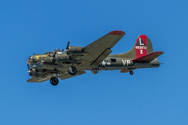 Boeing B-17 Flying Fortress —