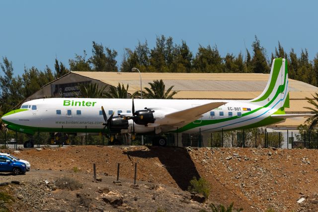 Douglas DC-7 (EC-BBT)