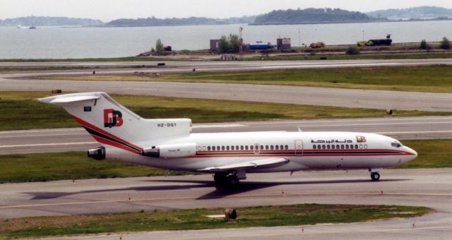 Boeing 727-100 (HZ-DG1)