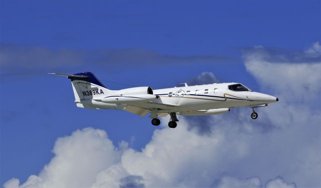 Learjet 35 (N389KA)