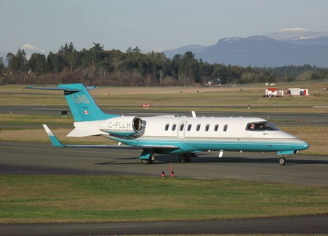 Learjet 45 (C-FLLH)