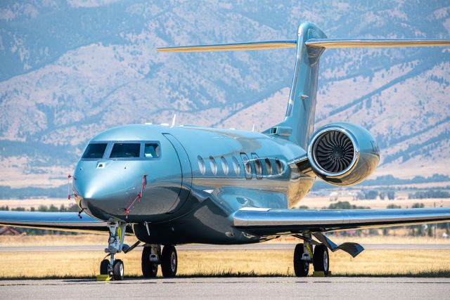 Gulfstream Aerospace Gulfstream G650 — - Sleek G650ER