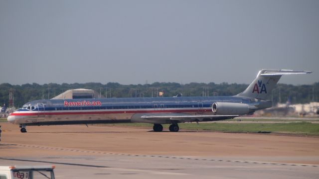 McDonnell Douglas MD-83 (N962TW)