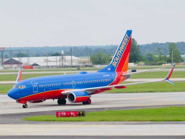 Boeing 737-700 (N272WN)