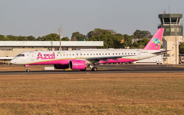 EMBRAER ERJ-190-400 (PS-AEA)