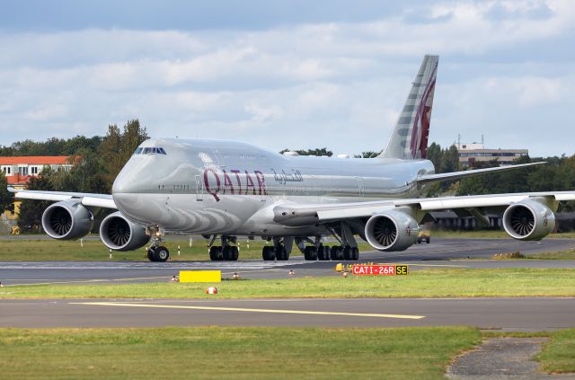 BOEING 747-8 (A7-HHE)