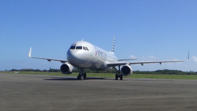 Airbus A321 (N932AM)