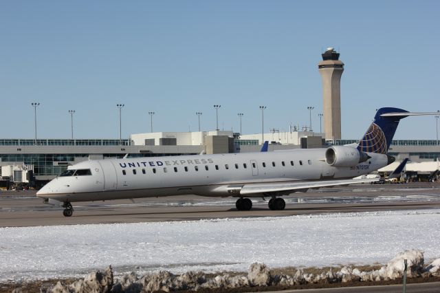 Canadair Regional Jet CRJ-700 (N701SK)