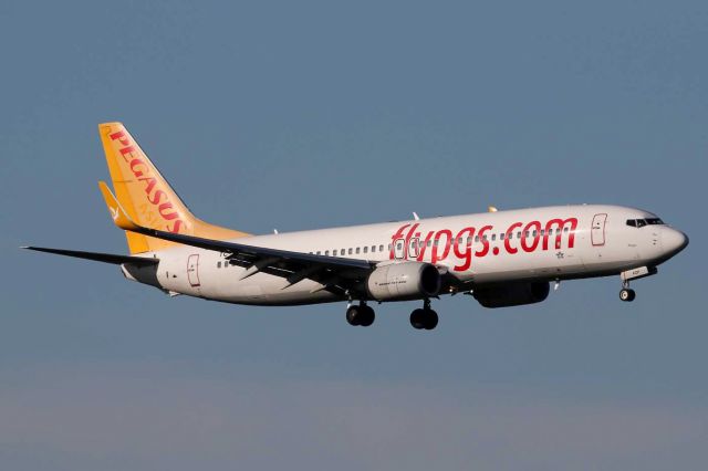Boeing 737-800 (TC-AZP) - PGT1179 arriving from Istanbul SAW.  Flights to Manchester are with a mixture of B738, A320 and A320N.
