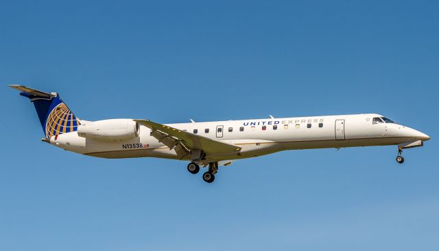 Embraer ERJ-145 (N13538)