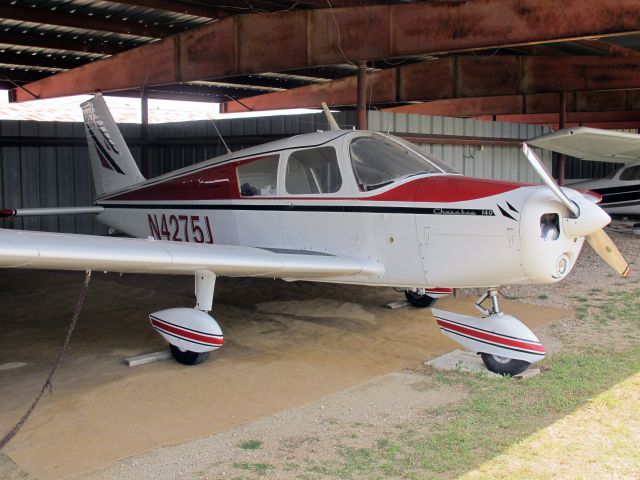 Piper Cherokee (N4275J)