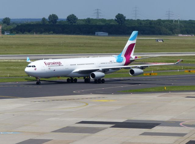 Airbus A330-300 (OO-SCX) - Date 26/05/18 c/n 354