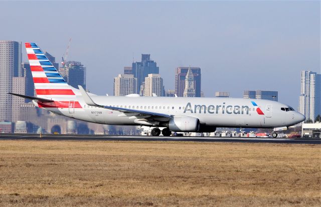Boeing 737-800 (N973NN)