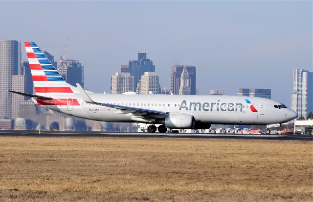 Boeing 737-800 (N973NN)