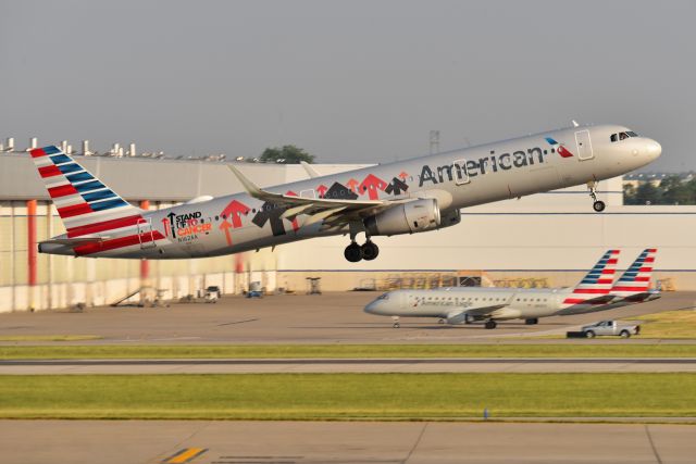 Airbus A321 (N162AA) - 5-L departure on 06-05-23 headed back down to DFW.