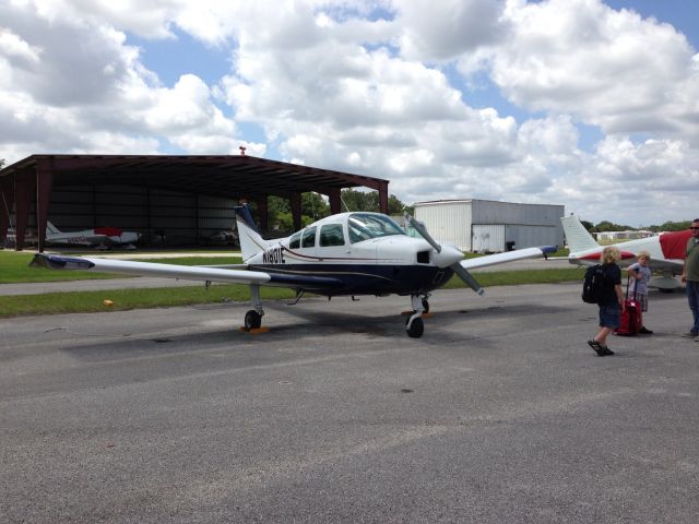 Beechcraft Sundowner (N1801E)