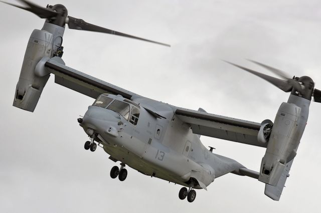 16-7902 — - [cn.DO113]. USA Marines Bell-Boeing MV-22B Osprey 167902 at the Farnborough FAB International Airshow 13.7.2012.