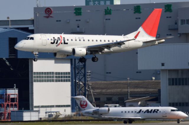 Embraer 170/175 (JA213J) - 2014-11-15