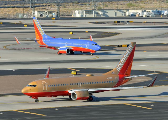 Boeing 737-700 (N792SW)