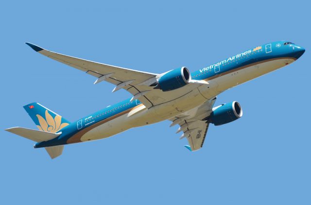 Airbus A350-900 (VN-A898)