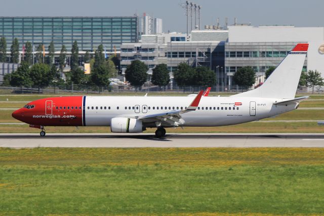 Boeing 737-800 (EI-FVT)