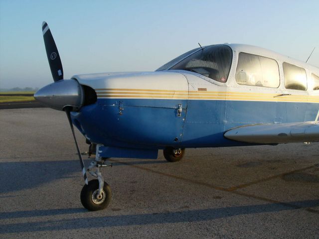 Piper Cherokee (N642PA) - Piper Arrow PA-28RT-201. T-tail.