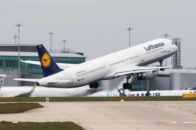 Airbus A321 (D-AIDH) - DLH943 leaving for Frankfurt