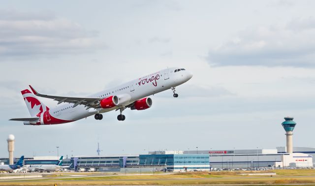 Airbus A321 (C-GKFB) - ***Please select Full for better resolution***  Departing Toronto for Thunder Bay on October 24, 2019