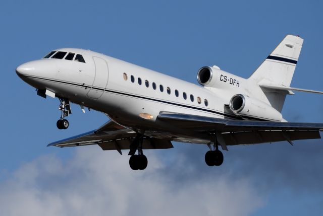 Dassault Falcon 900 (CS-DFH)