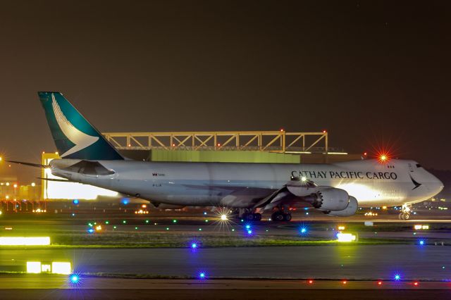 BOEING 747-8 (B-LJB)