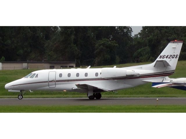 Cessna Citation Excel/XLS (N642QS) - Take off runway 16.