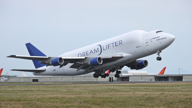 Boeing 747-400 (N718BA) - GTI4512 KPAE to RJGG / NGO on rotation from runway 16R on 8/26/12.