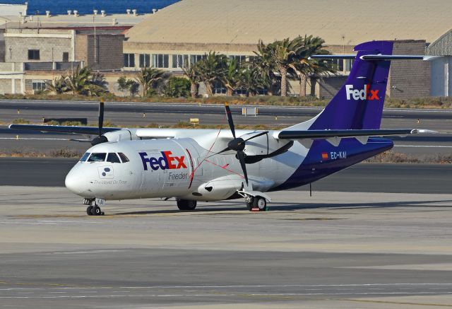 Aerospatiale ATR-42-300 (EC-KAI)