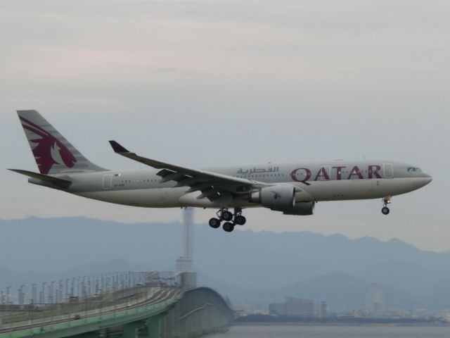Airbus A330-200 (A7-ACH)