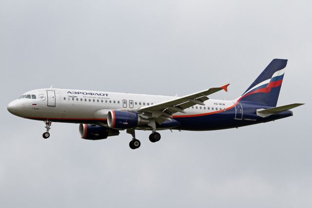 Airbus A320 (VQ-BCM)