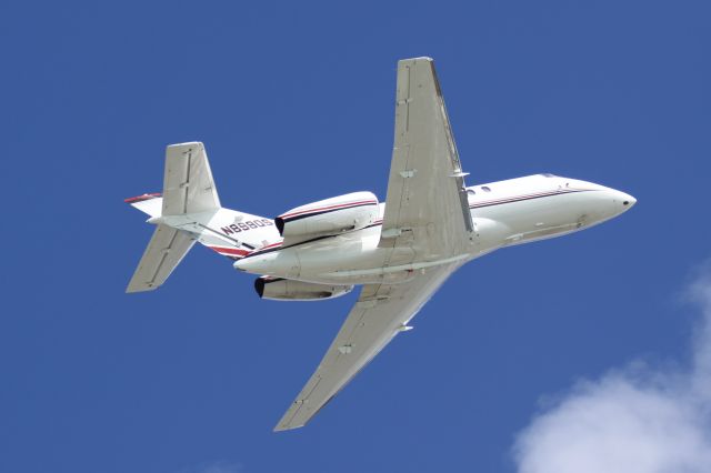 Hawker 800 (N898QS)