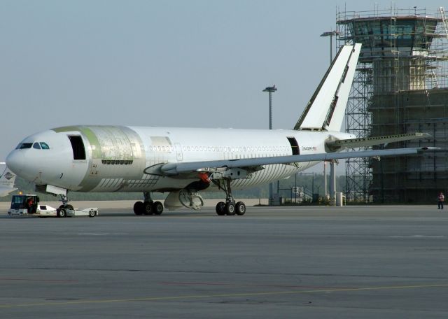 Airbus A310 (N432FE) - A310 / www.drs-spotter.de