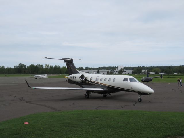 Embraer Phenom 300 (N348FX)