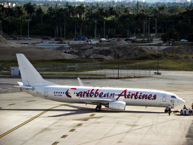 Boeing 737-800 (9Y-SXM)