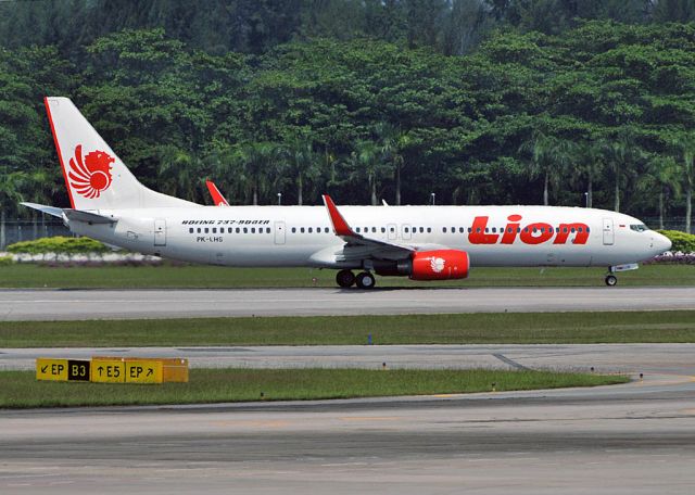 Boeing 737-900 (PK-LHS)