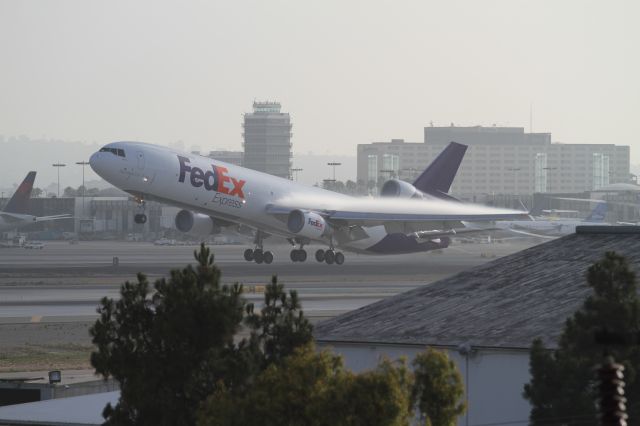 Boeing MD-11 (N623FE)