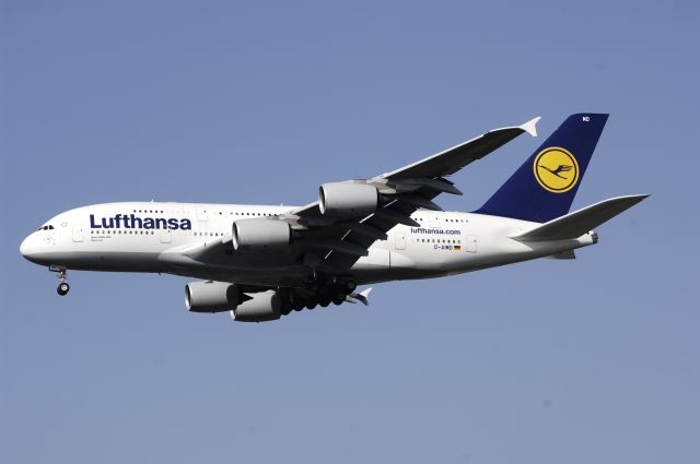 Airbus A380-800 (D-AIMD) - Final Approach to Narita Intl Airport Rwy16R on 2013/04/18