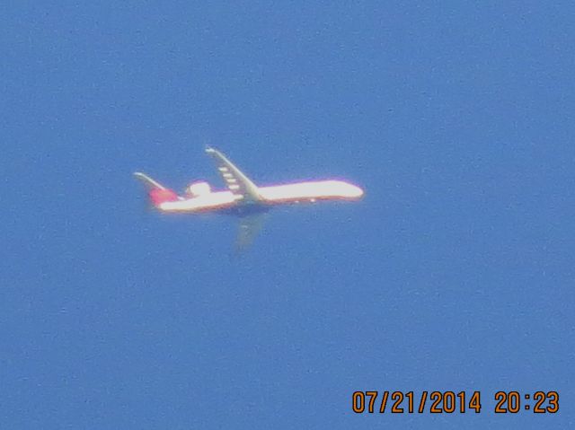 Canadair Regional Jet CRJ-700 (N744EV) - Express Jet from Detroit to OKC over Baxter Springs KS (78KS) at 36k feet.