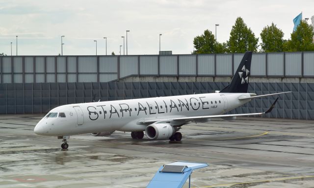 Embraer ERJ-190 (I-ADJV) - Air Dolomiti Embraer ERJ-195LR I-ADJV in Munich 