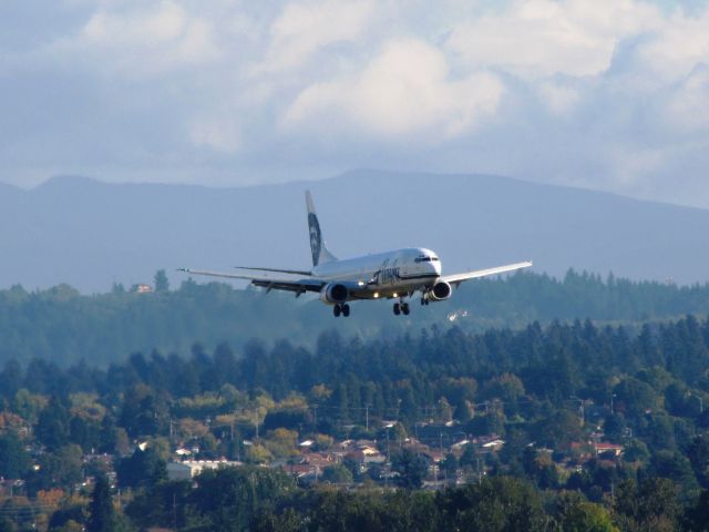 Boeing 737-900 (N305AS)