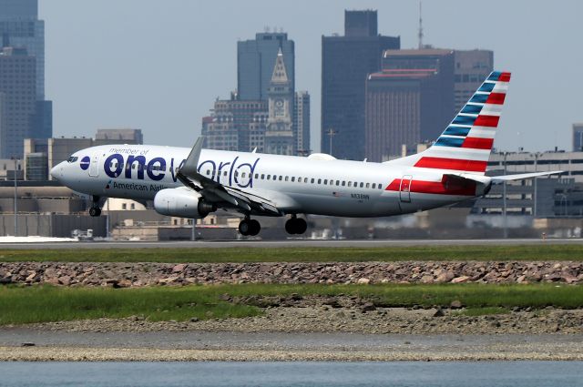 Boeing 737-800 (N838NN) - AA 1099 from Miami landing on 22L