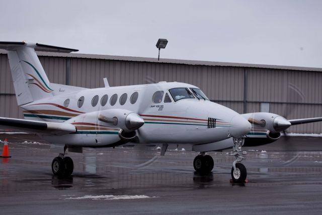 Beechcraft Super King Air 200 (N485R)