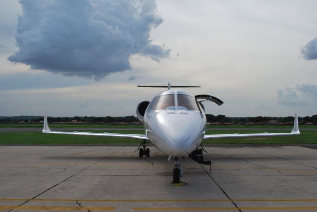 Learjet 60 (PR-MLR)